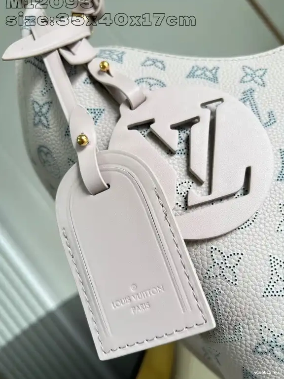 WIS VUITTON LOUIS CARMEL 0610